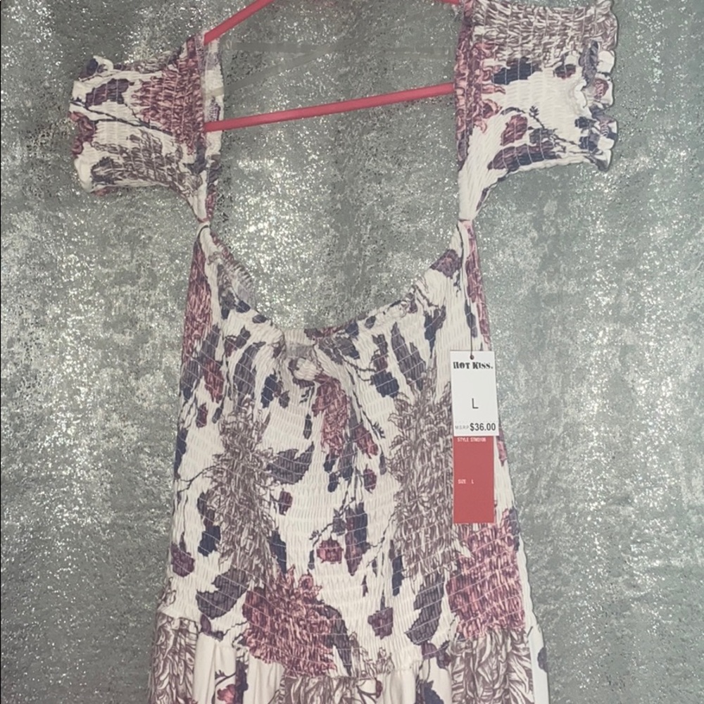 NWT Hot KISS 💋off the shoulders maxi dress